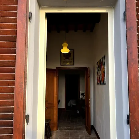 In Castle 27 Leonardo Da Vinci Street